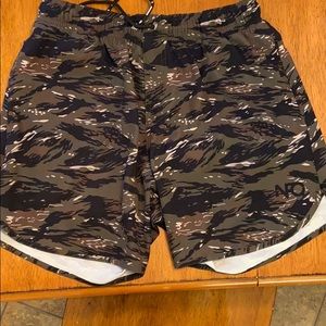 NFQ-Tigerstripe training performance shorts